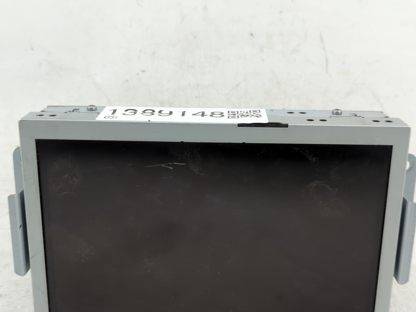 2013-2014 Ford Explorer Information Display Screen - Oemusedautoparts1.com