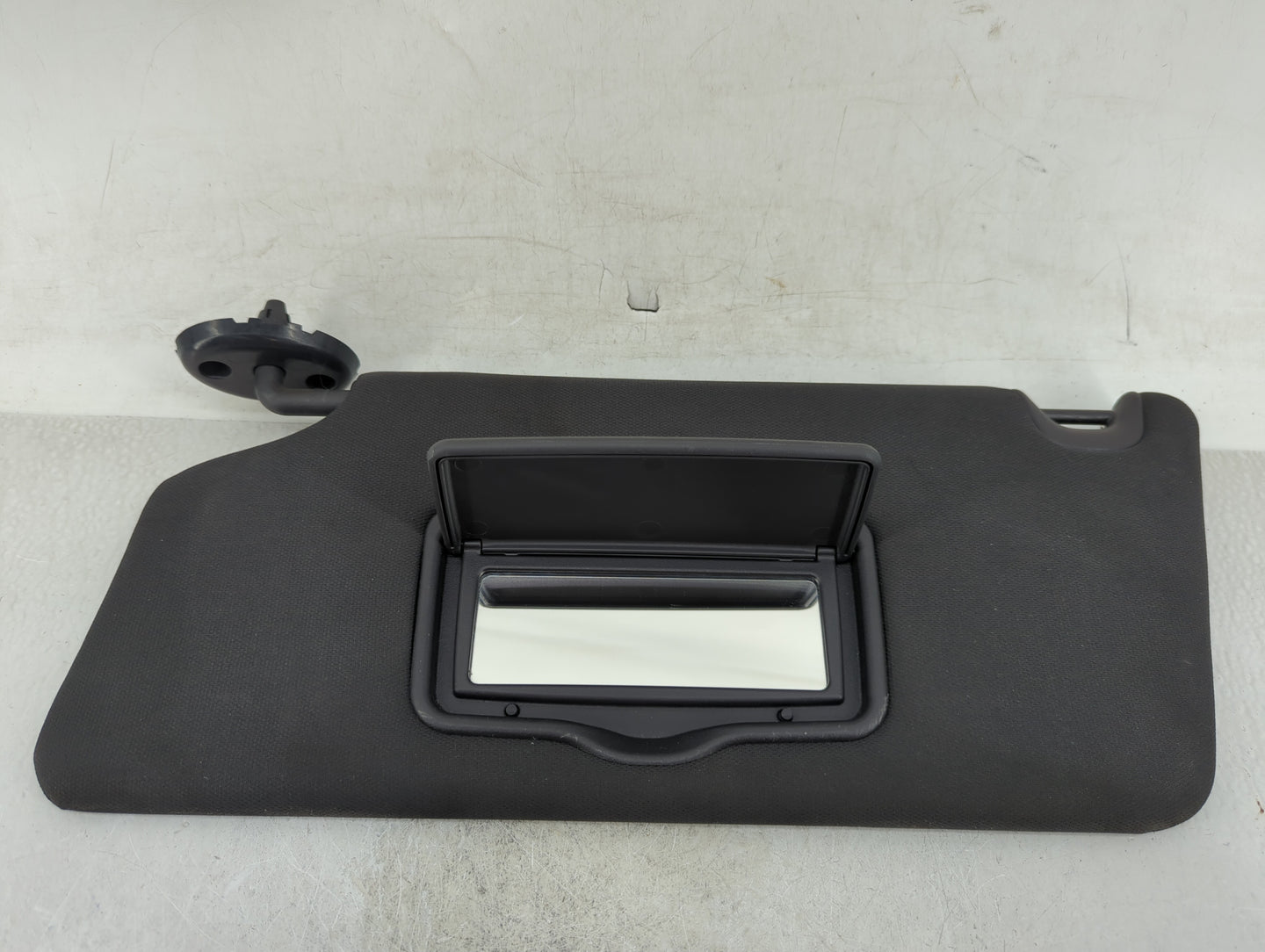 2011-2015 Ford Explorer Sun Visor Shade Replacement Driver Left Mirror Fits Fits 2011 2012 2013 2014 2015 OEM Used Auto Part