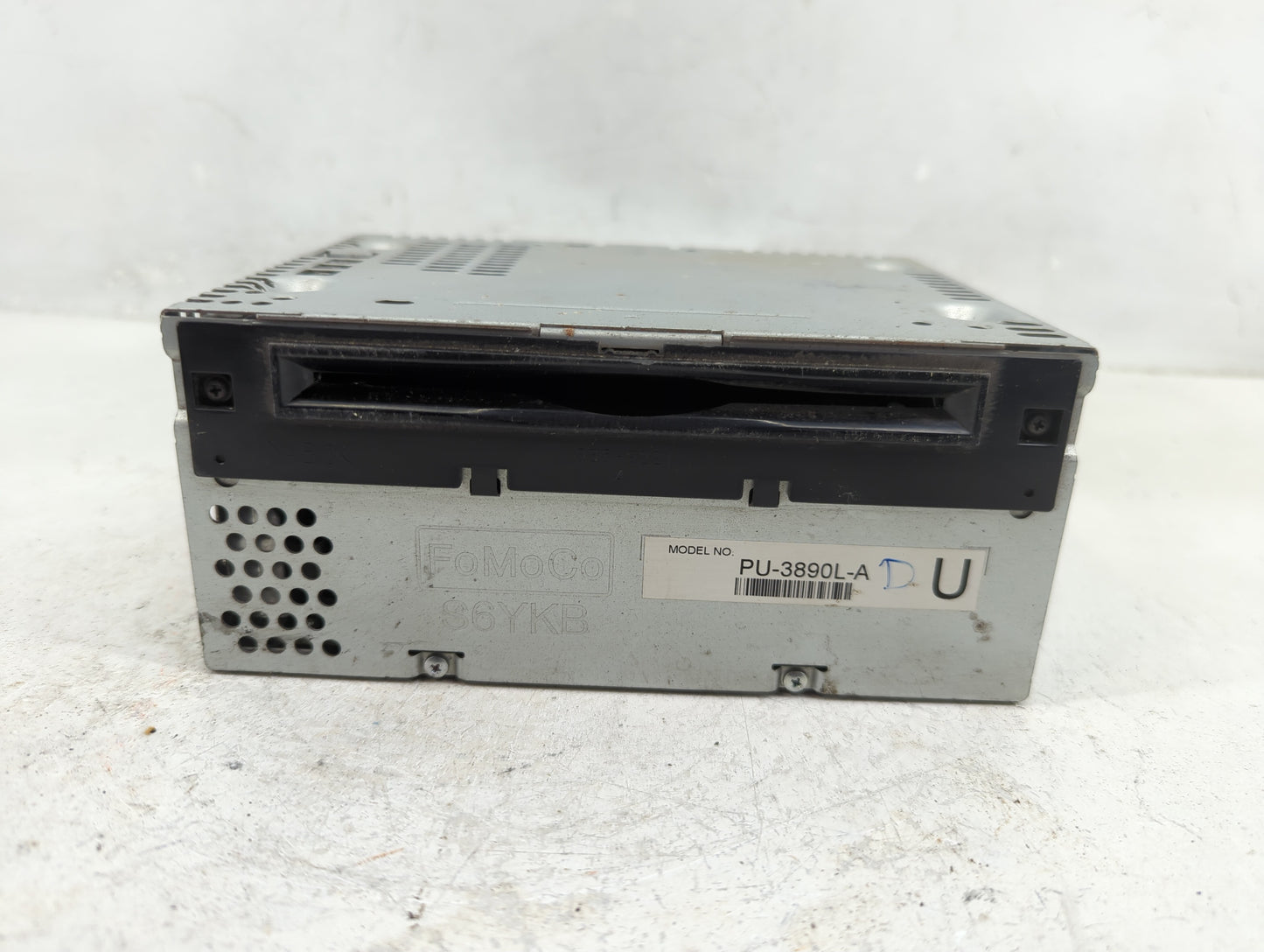 2014 Ford Explorer Radio AM FM Cd Player Receiver Replacement P/N:EB5T-19C107-BB Fits OEM Used Auto Parts - Oemusedautoparts