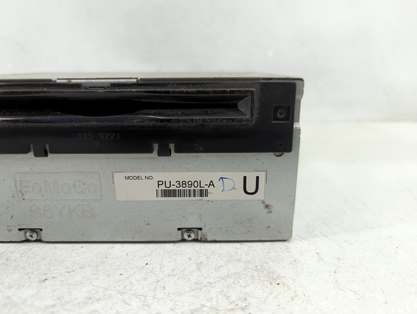 2014 Ford Explorer Radio AM FM Cd Player Receiver Replacement P/N:EB5T-19C107-BB Fits OEM Used Auto Parts - Oemusedautoparts
