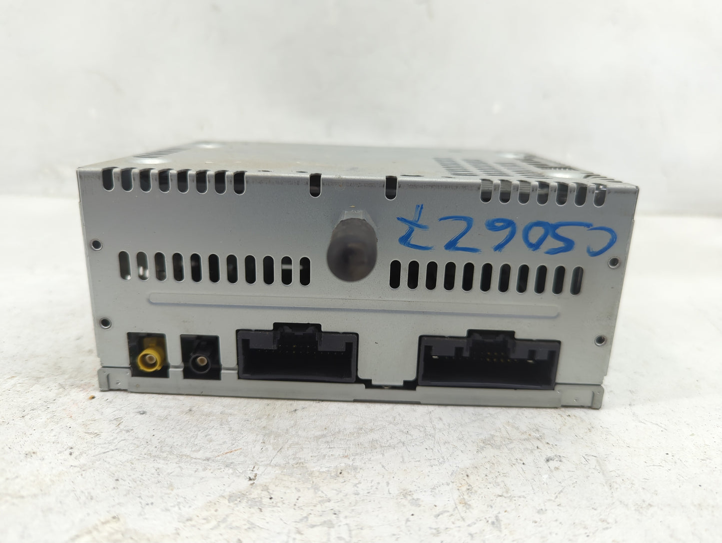 2014 Ford Explorer Radio AM FM Cd Player Receiver Replacement P/N:EB5T-19C107-BB Fits OEM Used Auto Parts - Oemusedautoparts