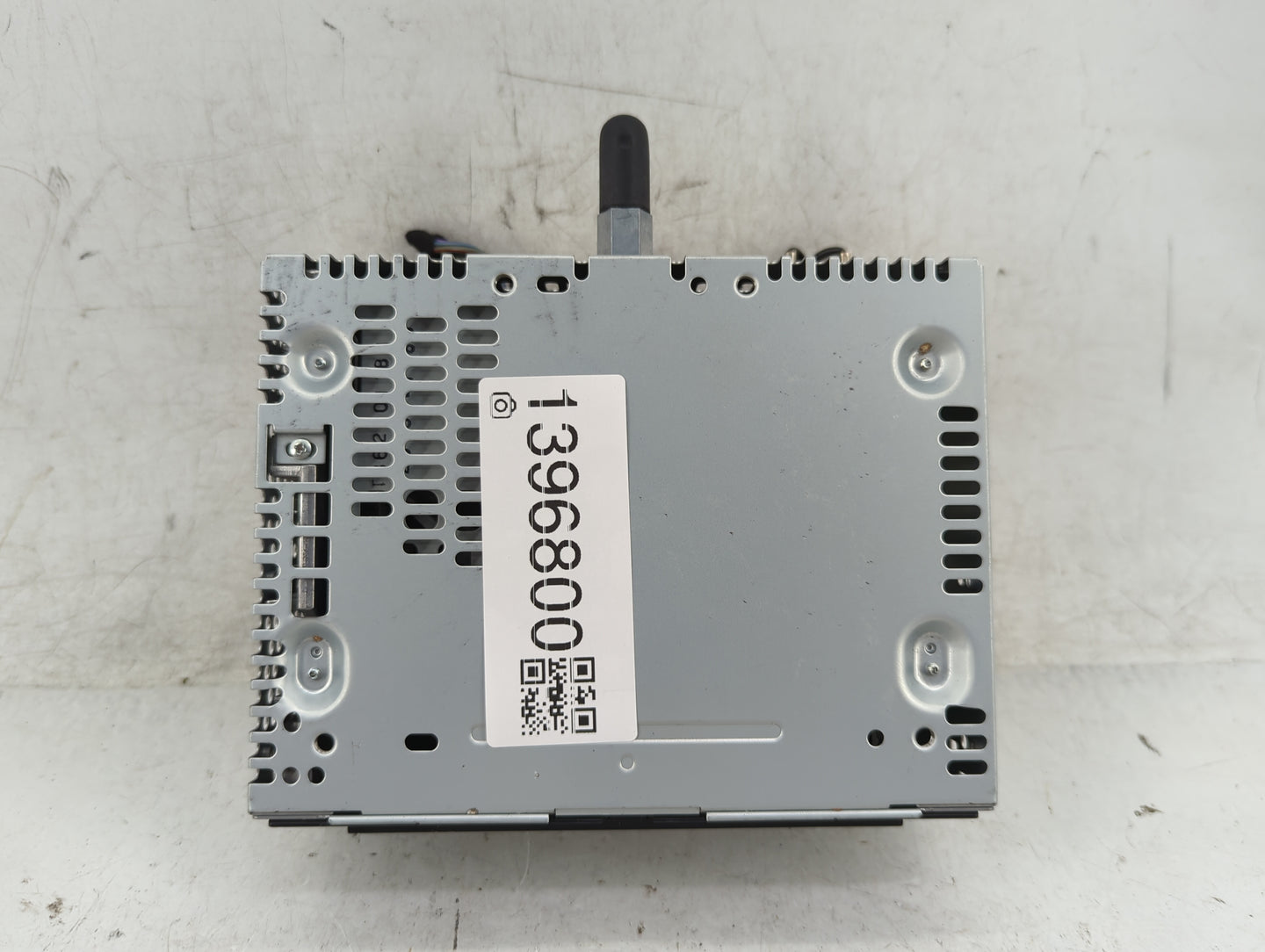 2014 Ford Explorer Radio AM FM Cd Player Receiver Replacement P/N:EB5T19C107CB PU-3891L-A Fits OEM Used Auto Parts - Oemused