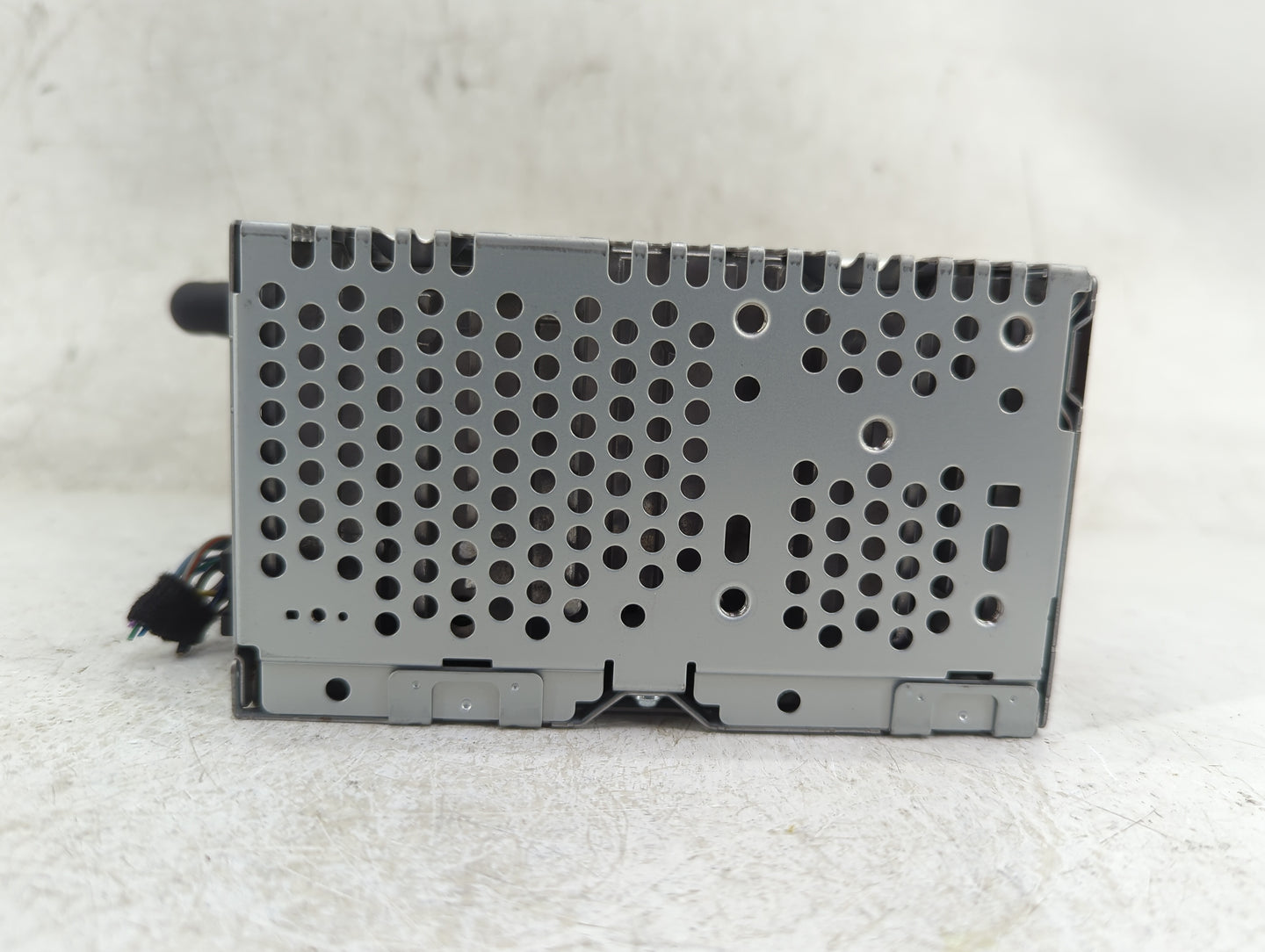 2014 Ford Explorer Radio AM FM Cd Player Receiver Replacement P/N:EB5T19C107CB PU-3891L-A Fits OEM Used Auto Parts - Oemused