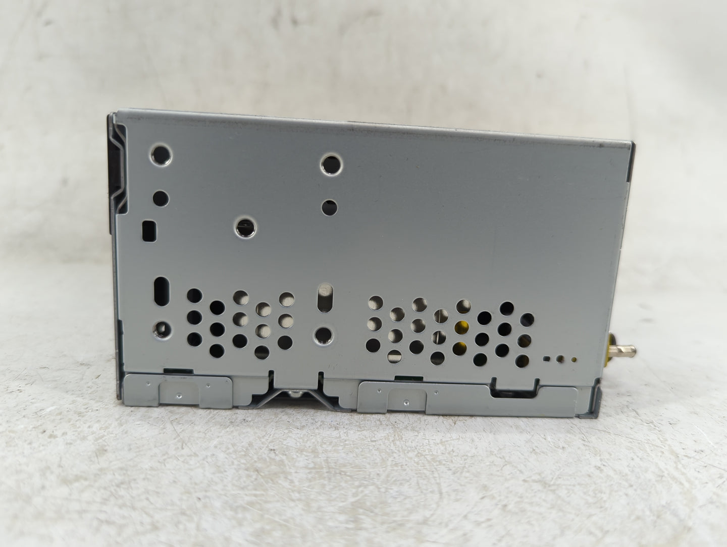 2014 Ford Explorer Radio AM FM Cd Player Receiver Replacement P/N:EB5T19C107CB PU-3891L-A Fits OEM Used Auto Parts - Oemused