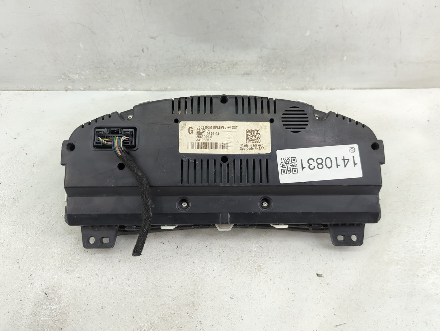 2014-2015 Ford Explorer Instrument Cluster Speedometer Gauges P/N:EB5T-10849-GJ Fits Fits 2014 2015 OEM Used Auto Parts - Oe