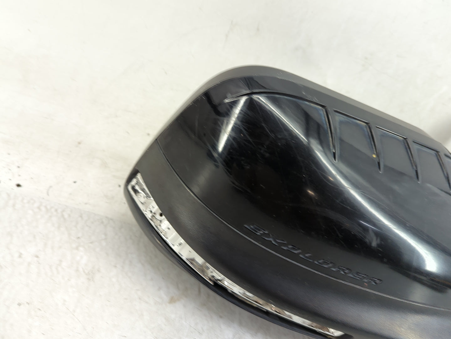 2011-2015 Ford Explorer Passenger Side View Mirror - Right Door Mirror OEM Used - Oemusedautoparts1.com