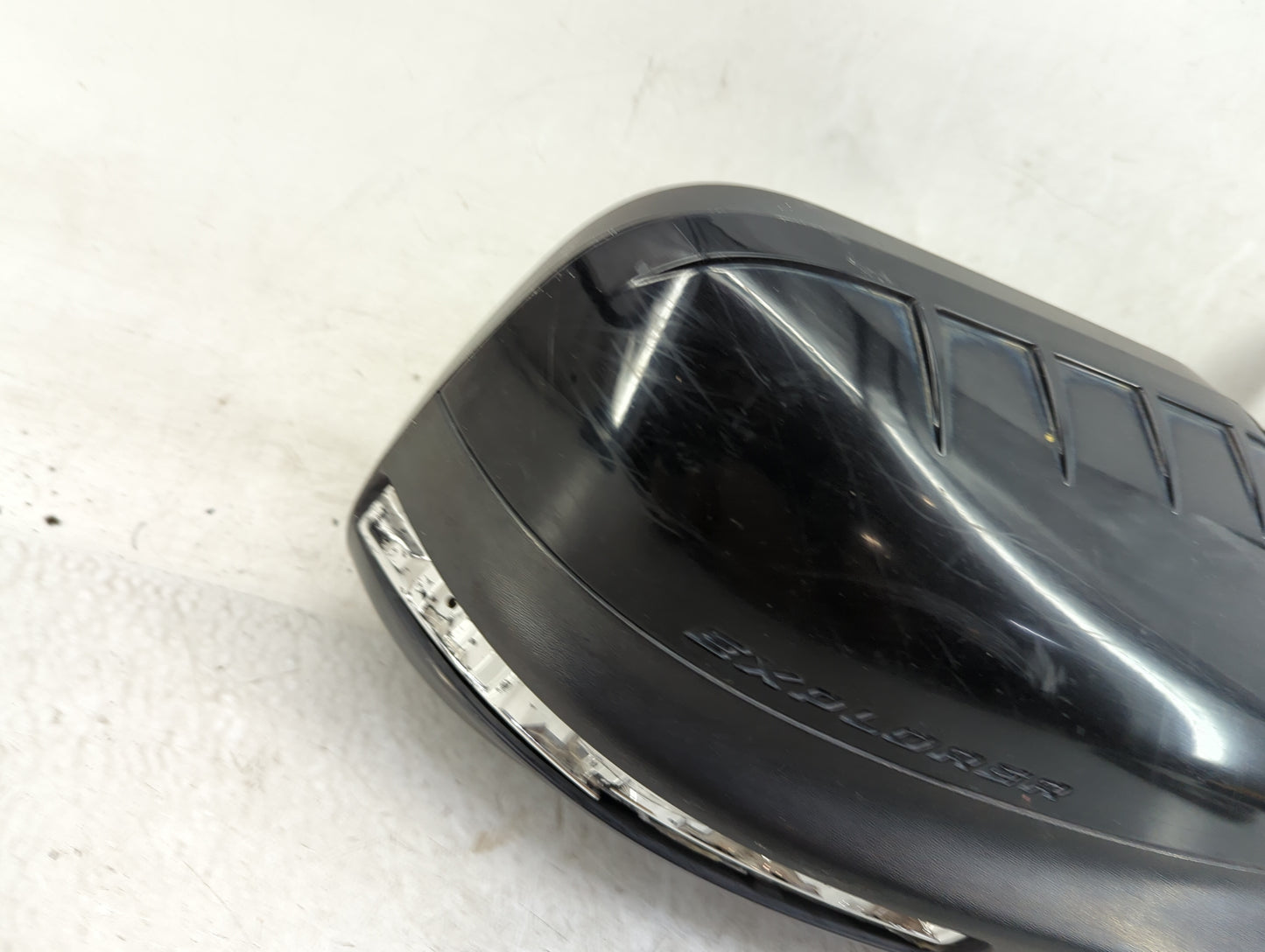 2011-2015 Ford Explorer Passenger Side View Mirror - Right Door Mirror OEM Used - Oemusedautoparts1.com