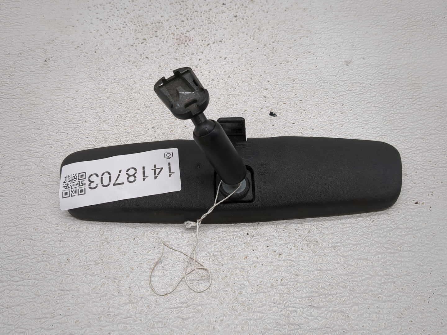 2001-2022 Ford Explorer Interior Rear View Mirror Replacement OEM P/N:011083 A048070 Fits OEM Used Auto Parts - Oemusedautop