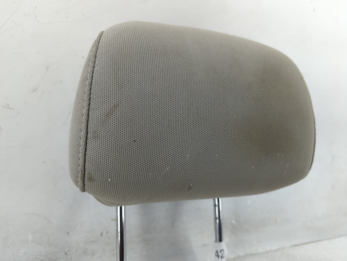 2013-2015 Ford Explorer Headrest Head Rest Rear Center Seat Fits Fits 2013 2014 2015 OEM Used Auto Parts - Oemusedautoparts1