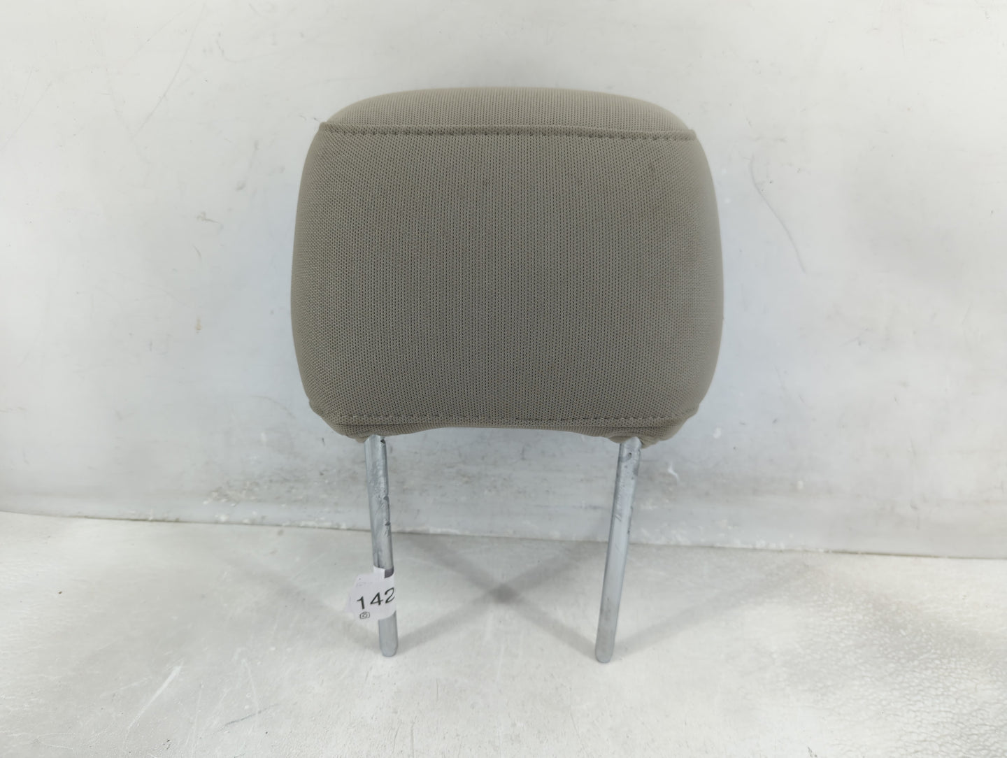 2013-2015 Ford Explorer Headrest Head Rest Rear Center Seat Fits Fits 2013 2014 2015 OEM Used Auto Parts - Oemusedautoparts1
