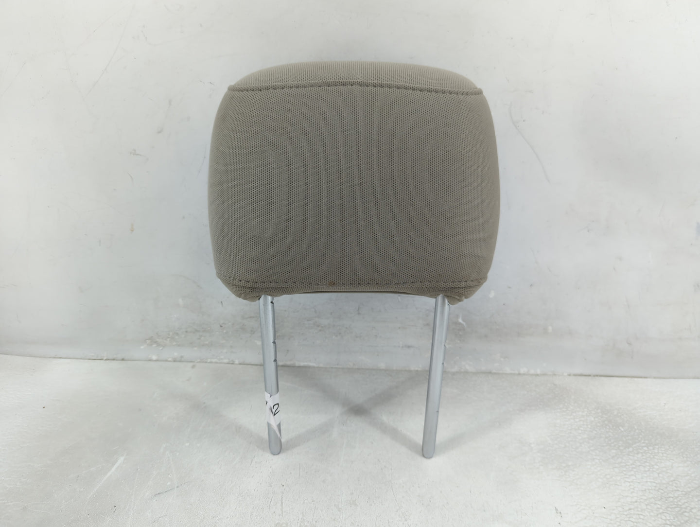 2014 Ford Explorer Headrest Head Rest Front Driver Seat Gray - Oemusedautoparts1.com
