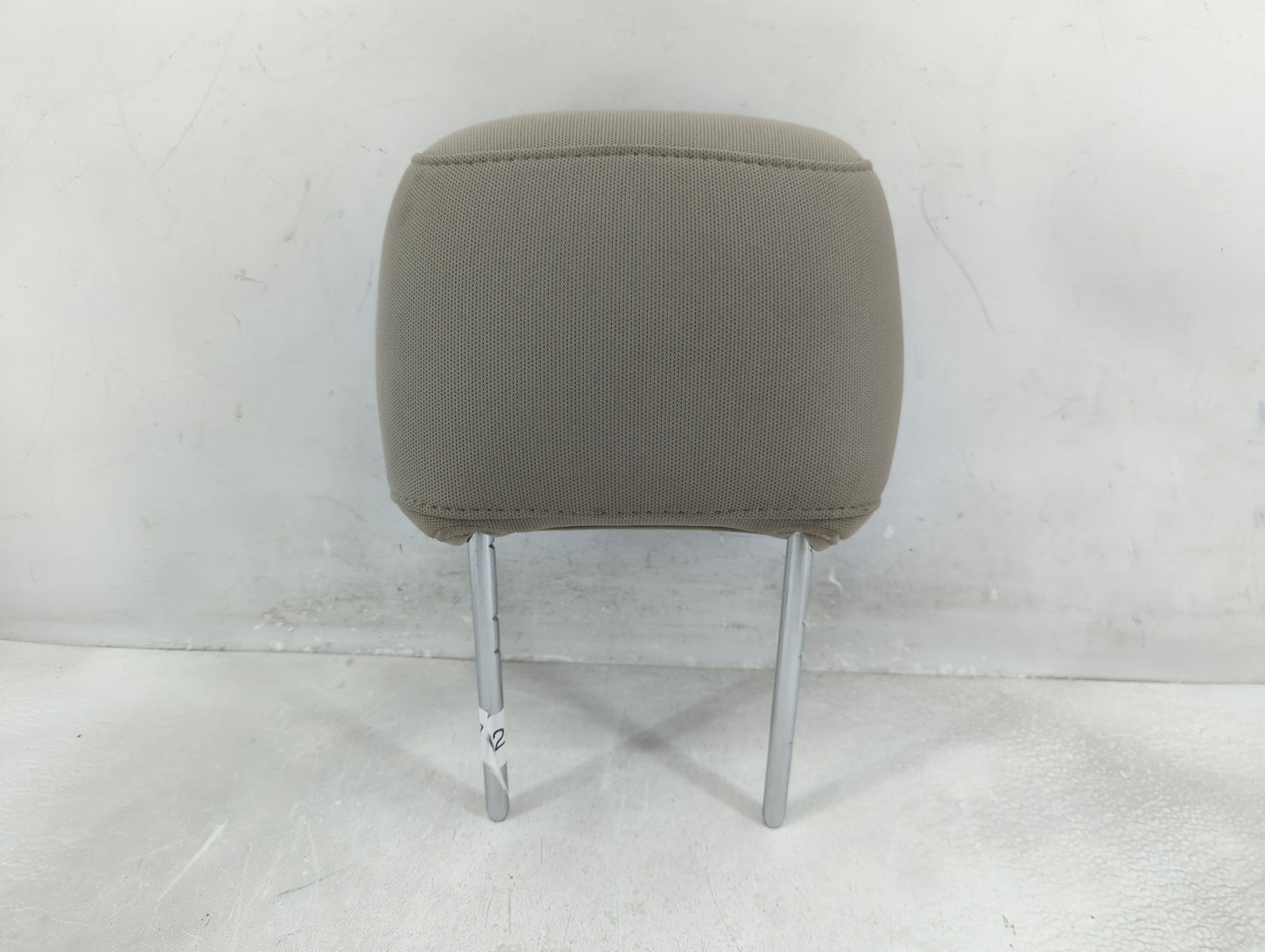 2014 Ford Explorer Headrest Head Rest Front Driver Seat Gray - Oemusedautoparts1.com