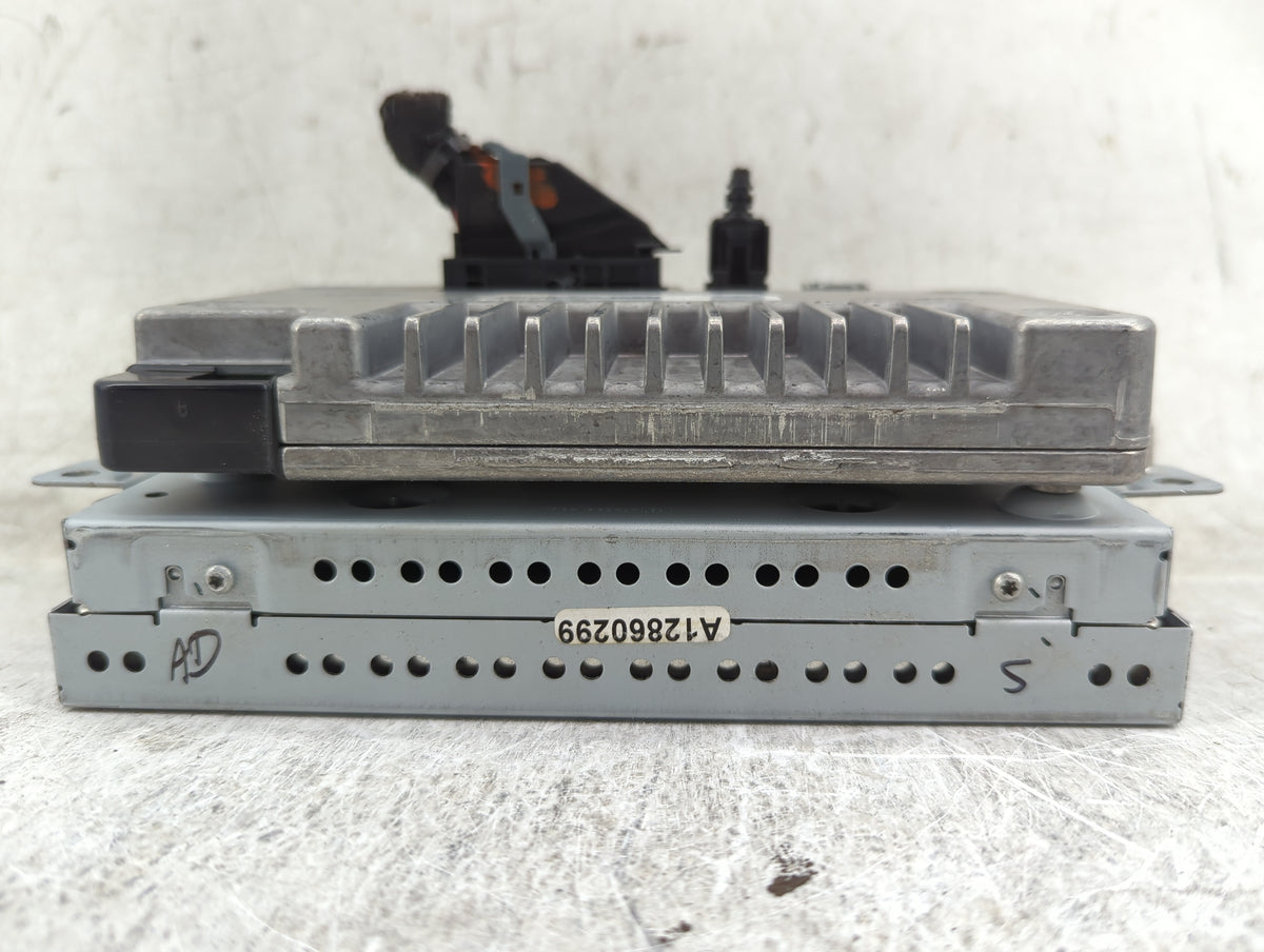 2013-2014 Ford Explorer Information Radio Display Screen 1433800 - Oemusedautoparts1.com