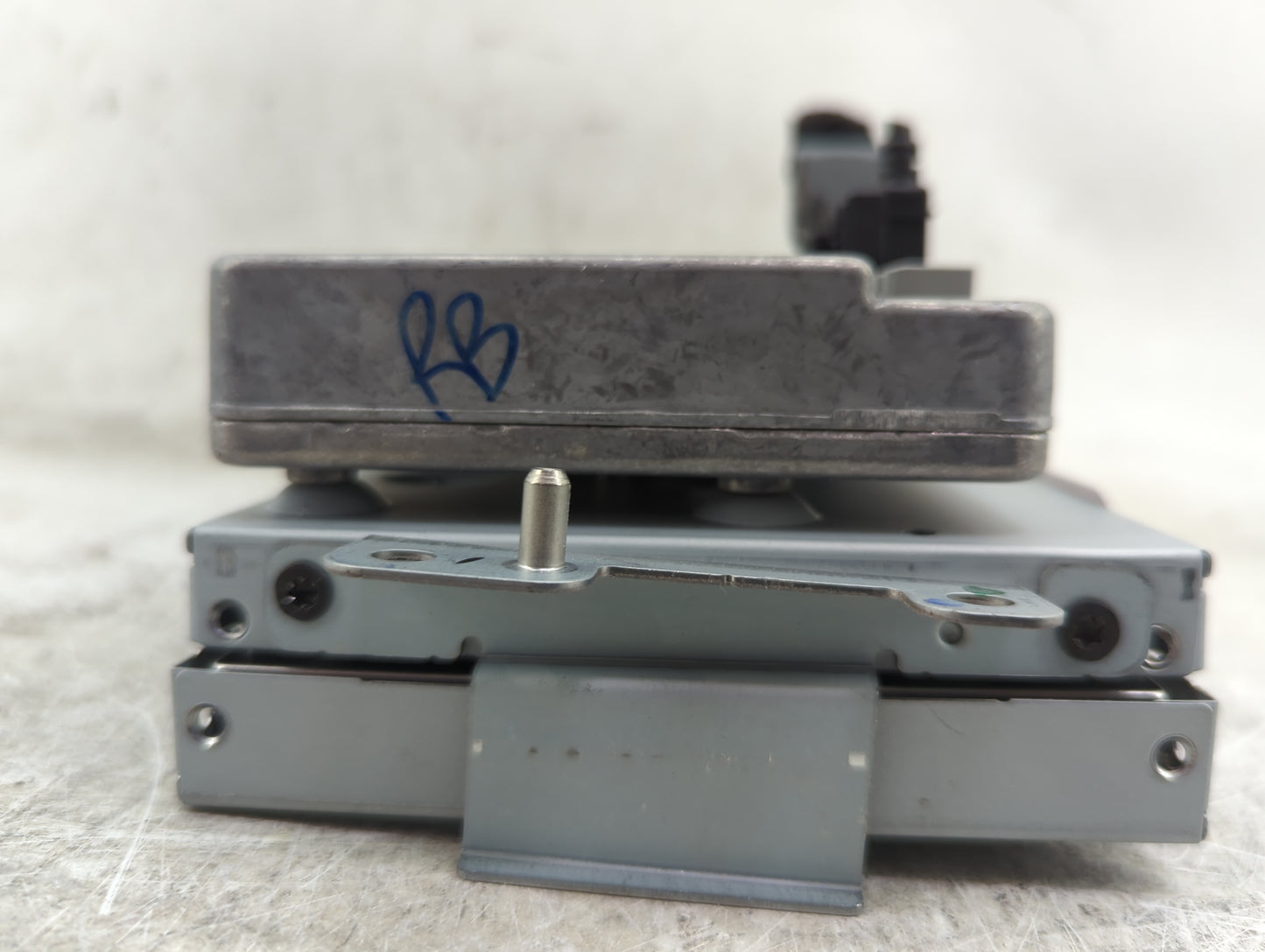 2013-2014 Ford Explorer Information Display Screen - Oemusedautoparts1.com