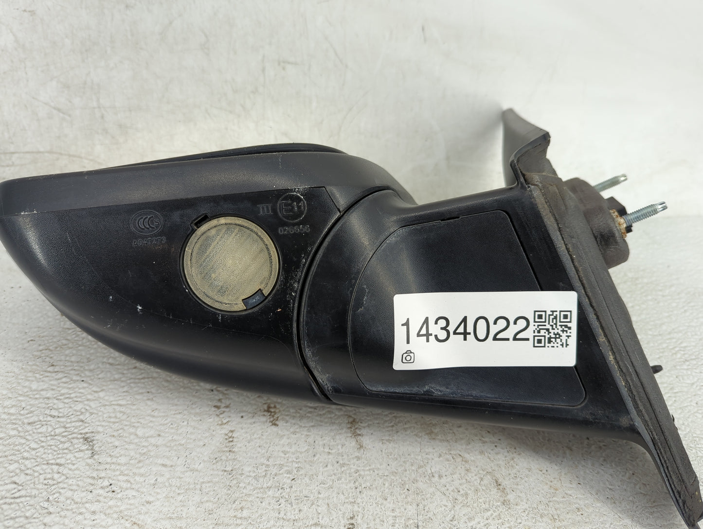 2011-2015 Ford Explorer Driver Side View Mirror - Left Door Mirror OEM Used - Oemusedautoparts1.com