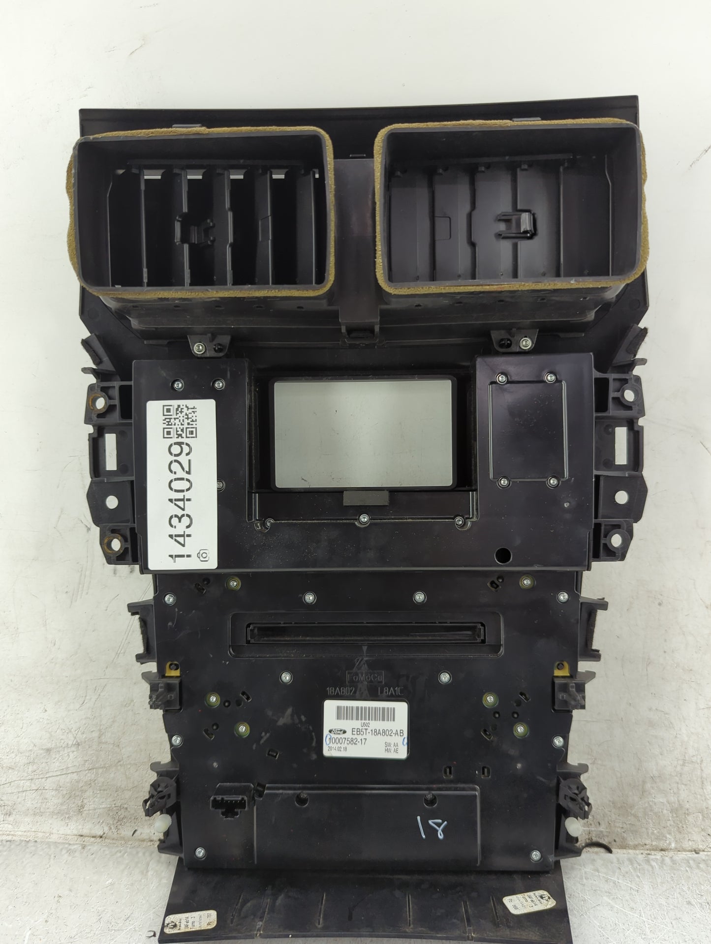 2014-2015 Ford Explorer Radio Control Panel - Oemusedautoparts1.com