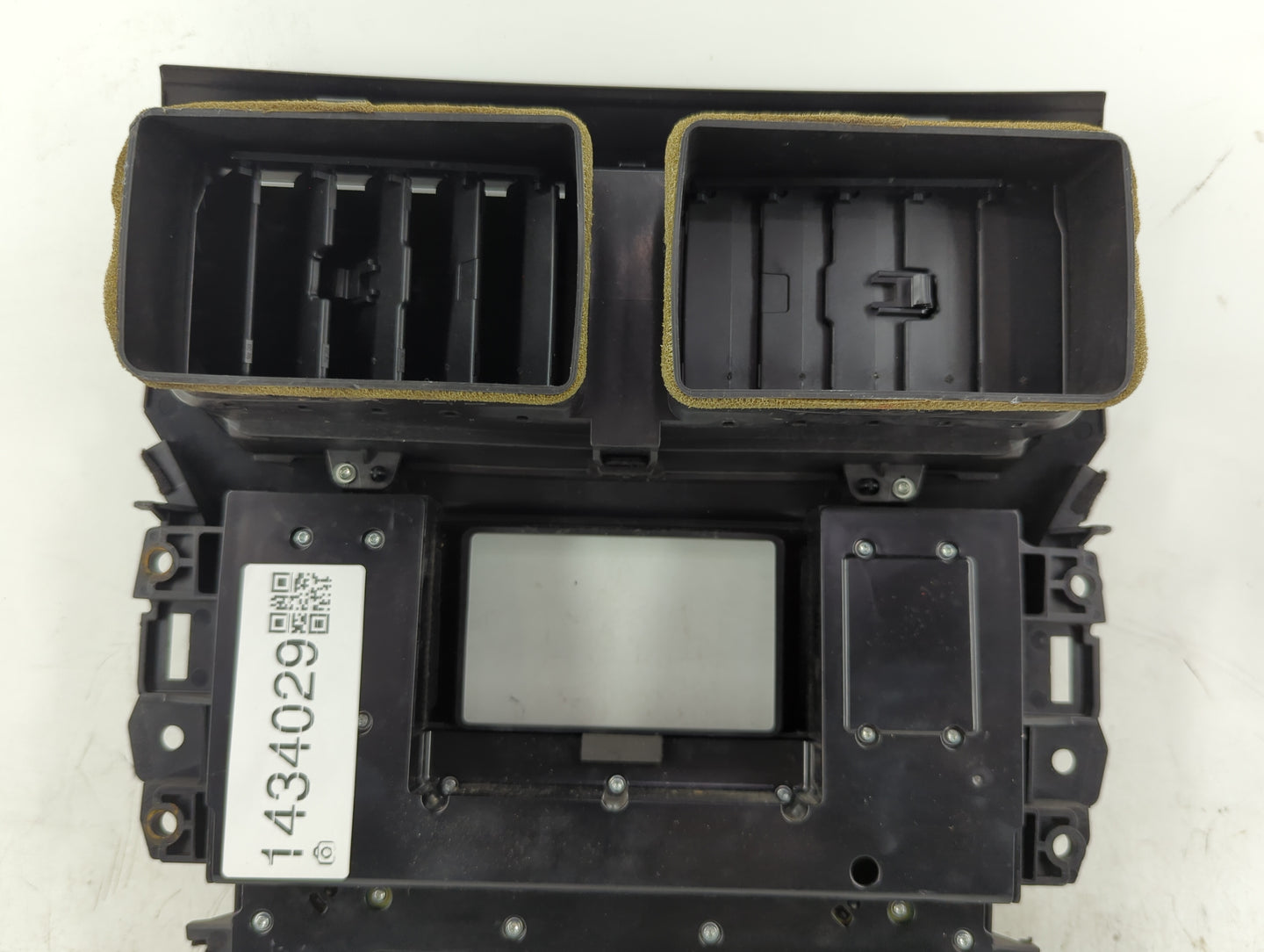 2014-2015 Ford Explorer Radio Control Panel - Oemusedautoparts1.com