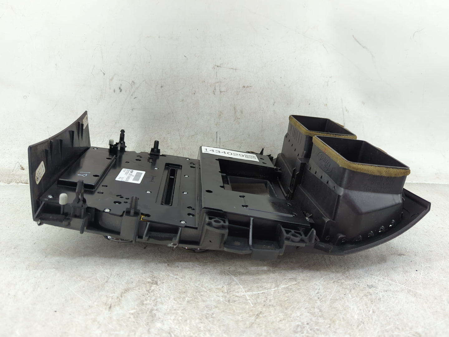 2014-2015 Ford Explorer Radio Control Panel - Oemusedautoparts1.com