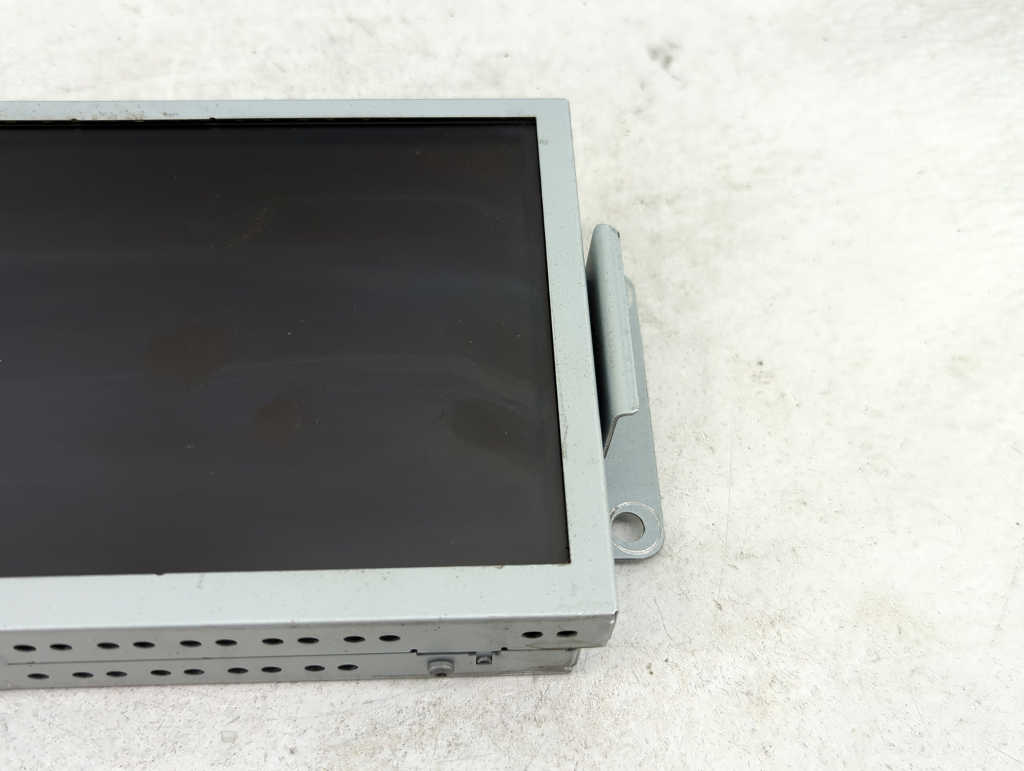 2013-2014 Ford Explorer Information Display Screen - Oemusedautoparts1.com