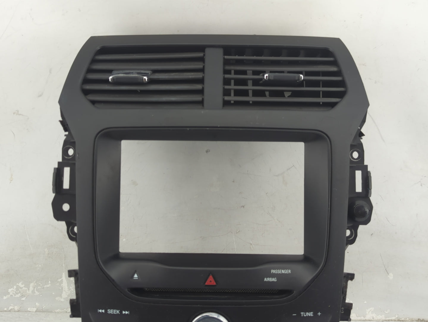 2014 Ford Explorer Climate Control Module Temperature AC/Heater Replacement P/N:EB5T-18A802-EA Fits OEM Used Auto Parts - Oe
