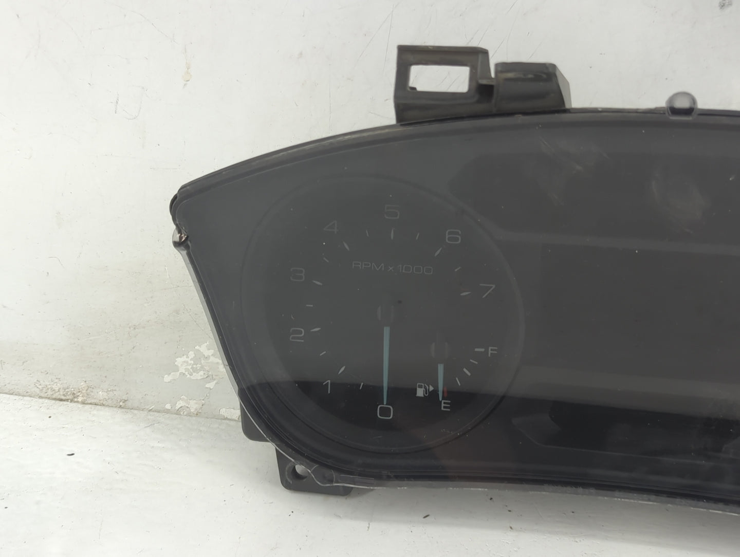 2014-2015 Ford Explorer Instrument Cluster Speedometer Gauges P/N:EB5T-10849-ED Fits Fits 2014 2015 OEM Used Auto Parts - Oe