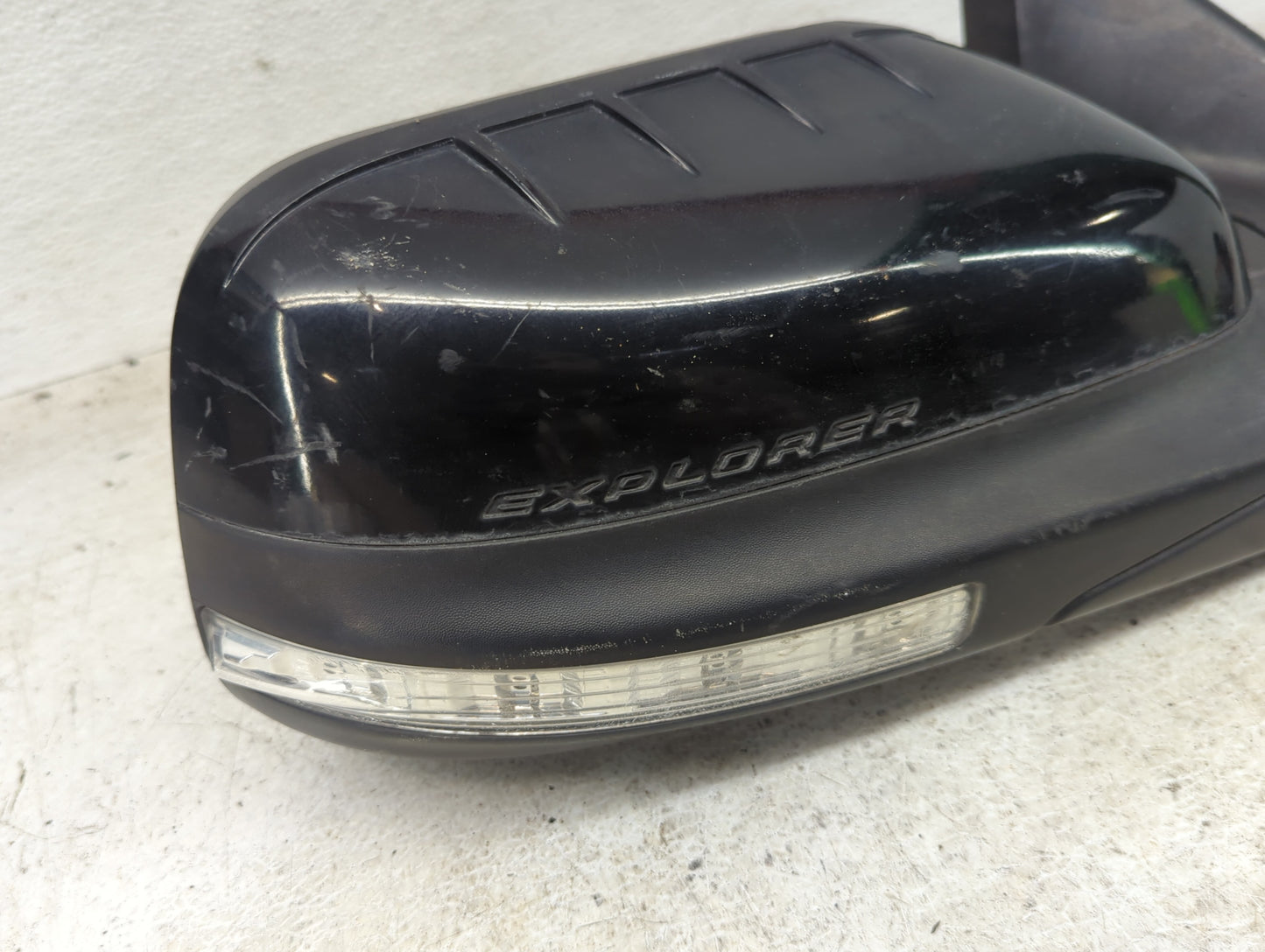 2011-2015 Ford Explorer Passenger Side View Mirror - Right Door Mirror OEM Used - Oemusedautoparts1.com