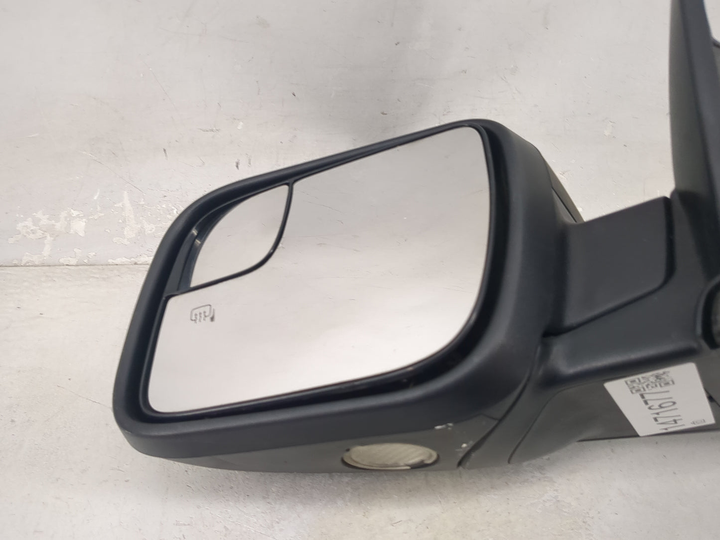 2011-2015 Ford Explorer Driver Side View Mirror - Left Door Mirror OEM Used - Oemusedautoparts1.com