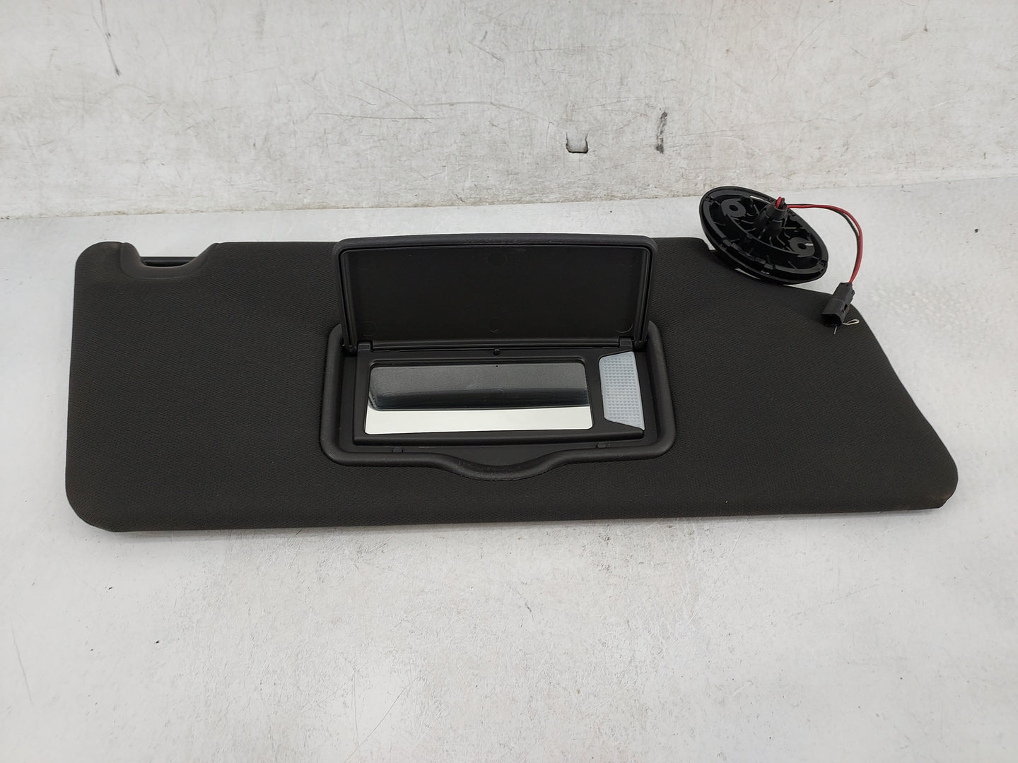 2011-2015 Ford Explorer Sun Visor Shade Replacement Passenger Right Mirror Fits Fits 2011 2012 2013 2014 2015 OEM Used Auto 