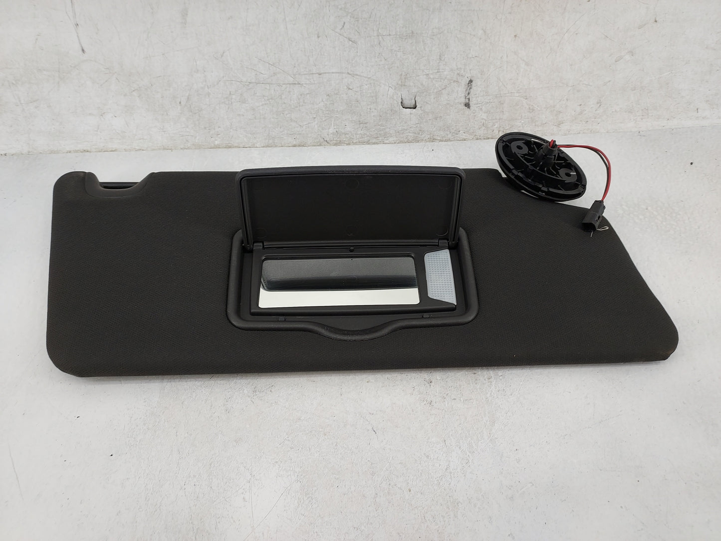 2011-2015 Ford Explorer Sun Visor Shade Replacement Passenger Right Mirror Fits Fits 2011 2012 2013 2014 2015 OEM Used Auto 
