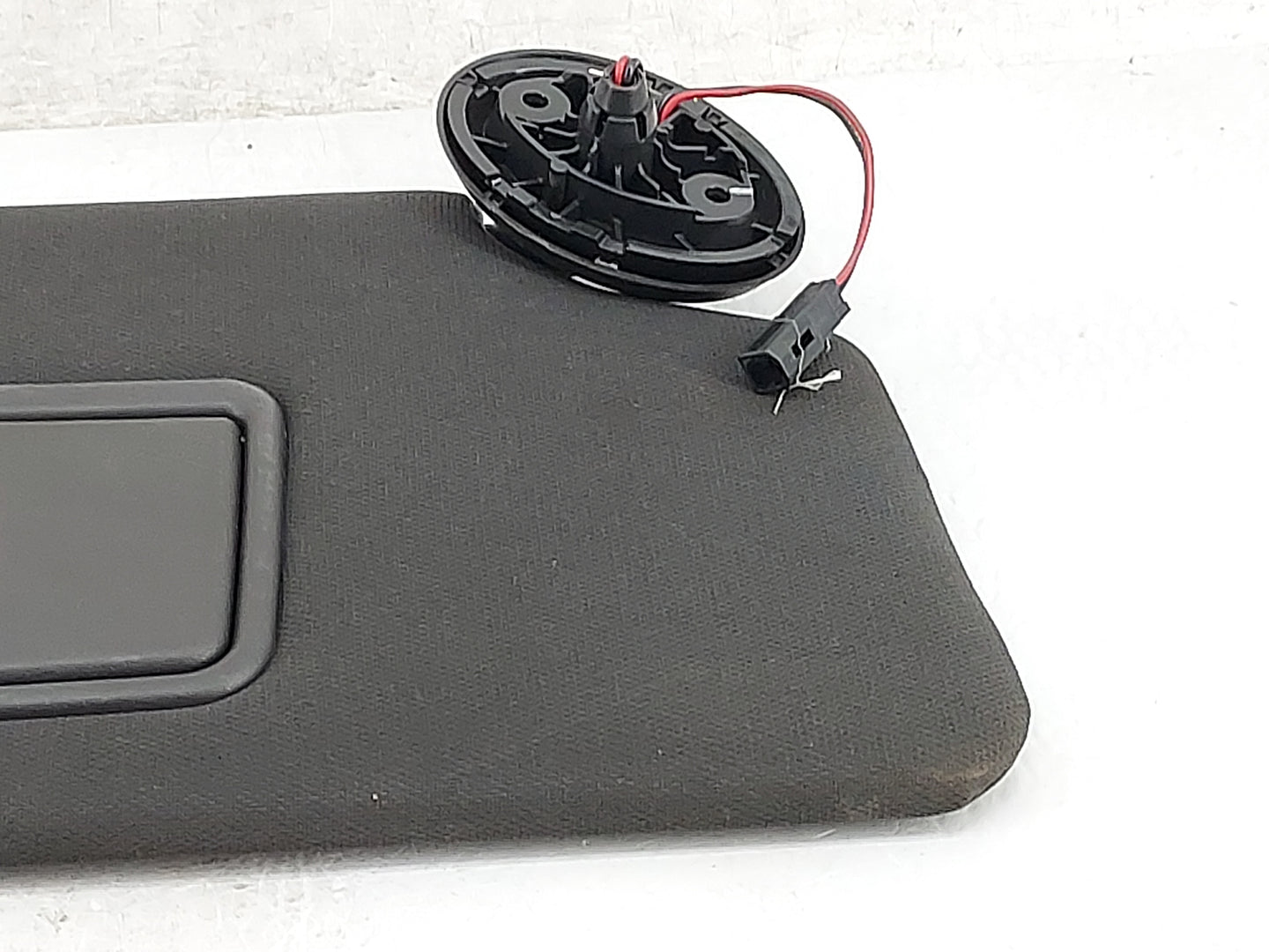 2011-2015 Ford Explorer Sun Visor Shade Replacement Passenger Right Mirror Fits Fits 2011 2012 2013 2014 2015 OEM Used Auto 