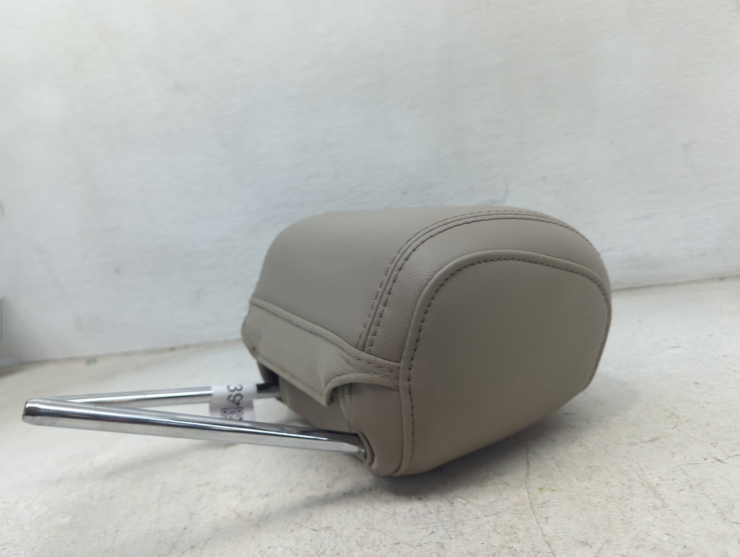 2014 Ford Explorer Headrest Head Rest Front Driver Passenger Seat Fits Fits 1998 1999 2000 OEM Used Auto Parts - Oemusedauto