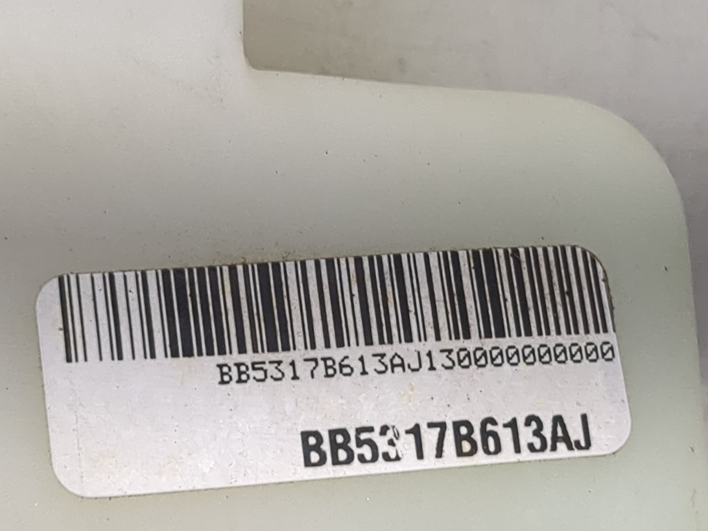 2011-2015 Ford Explorer Windshield Washer Fluid Reservoir Bottle Oem 1474220 - Oemusedautoparts1.com