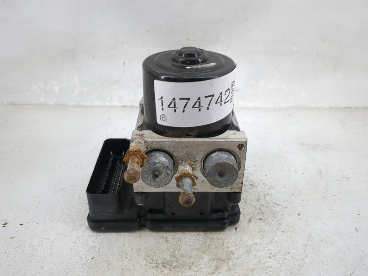 2013-2014 Ford Explorer Anti-Lock Brake ABS Pump Module Actuator OEM P/N:DB53-2C405-EE Fits Fits 2013 2014 OEM Used Auto Par