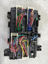 Ford Explorer Fusebox Fuse Box Relay Module Tipm P68425203ab - Oemusedautoparts1.com