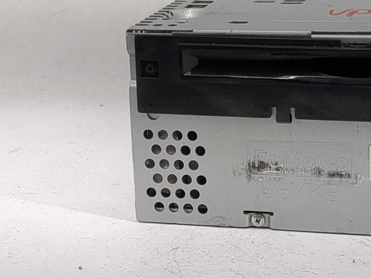 2014 Ford Explorer Radio AM FM Cd Player Receiver Replacement P/N:PU-3890L-A Fits OEM Used Auto Parts - Oemusedautoparts1.co
