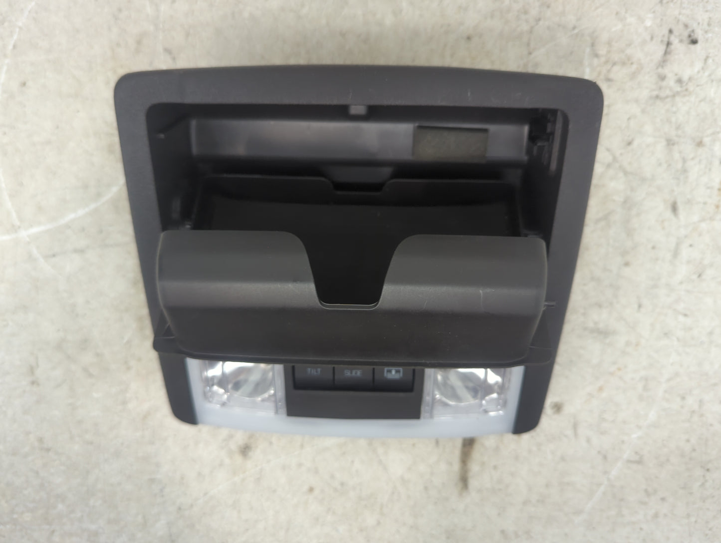 Ford Explorer Overhead Console W/rear Climate Control Black 1482760 - Oemusedautoparts1.com