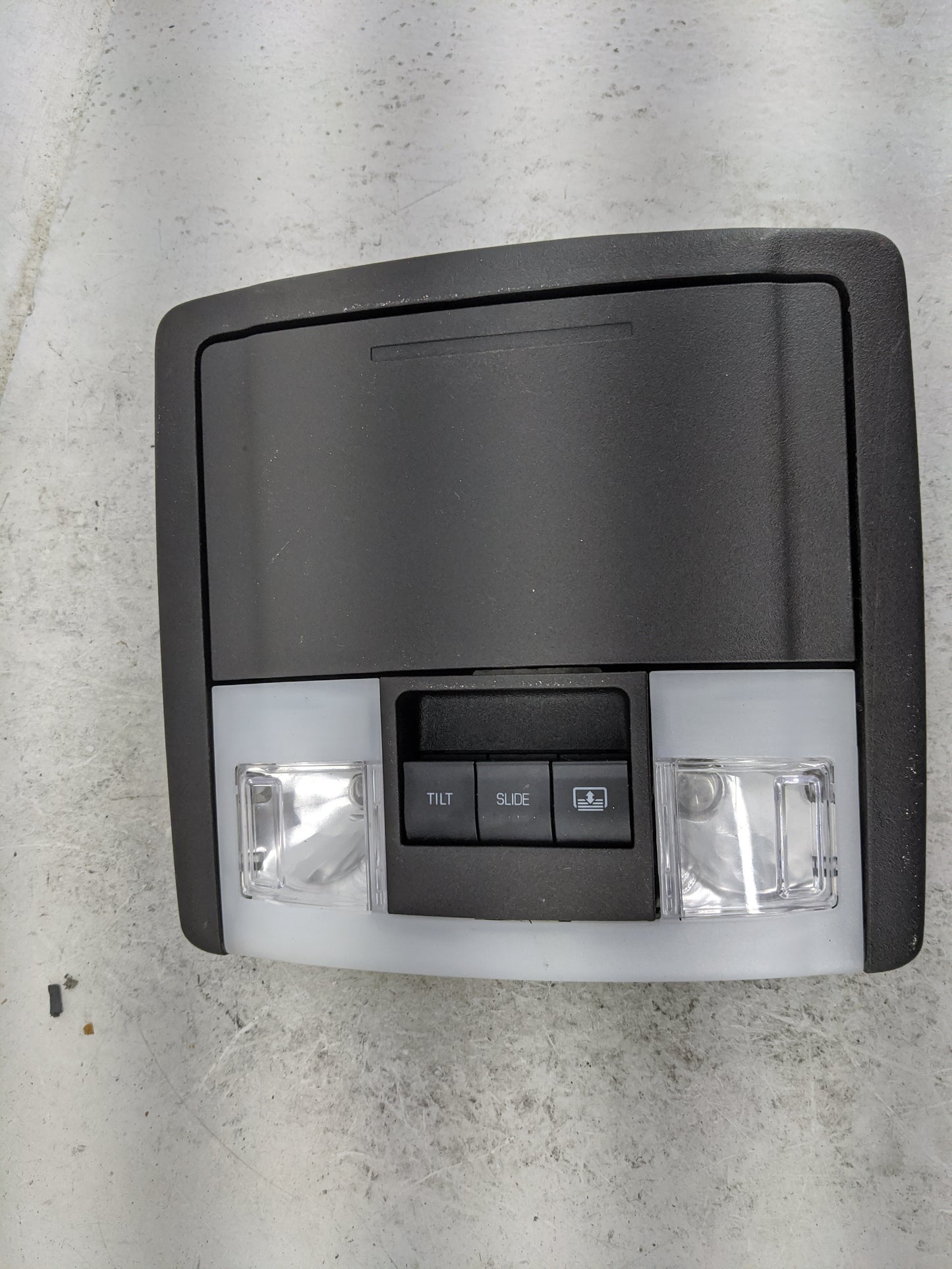 2011-2015 Ford Explorer Overhead Console W/rear Climate Control Black - Oemusedautoparts1.com
