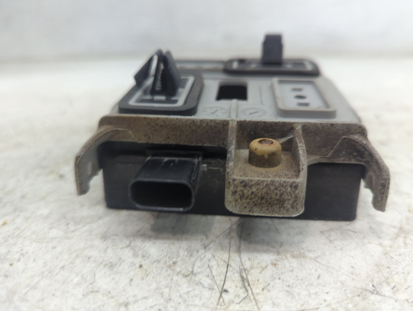 2013-2015 Ford Explorer Backup Camera Or Backup Sensor 1483794 - Oemusedautoparts1.com