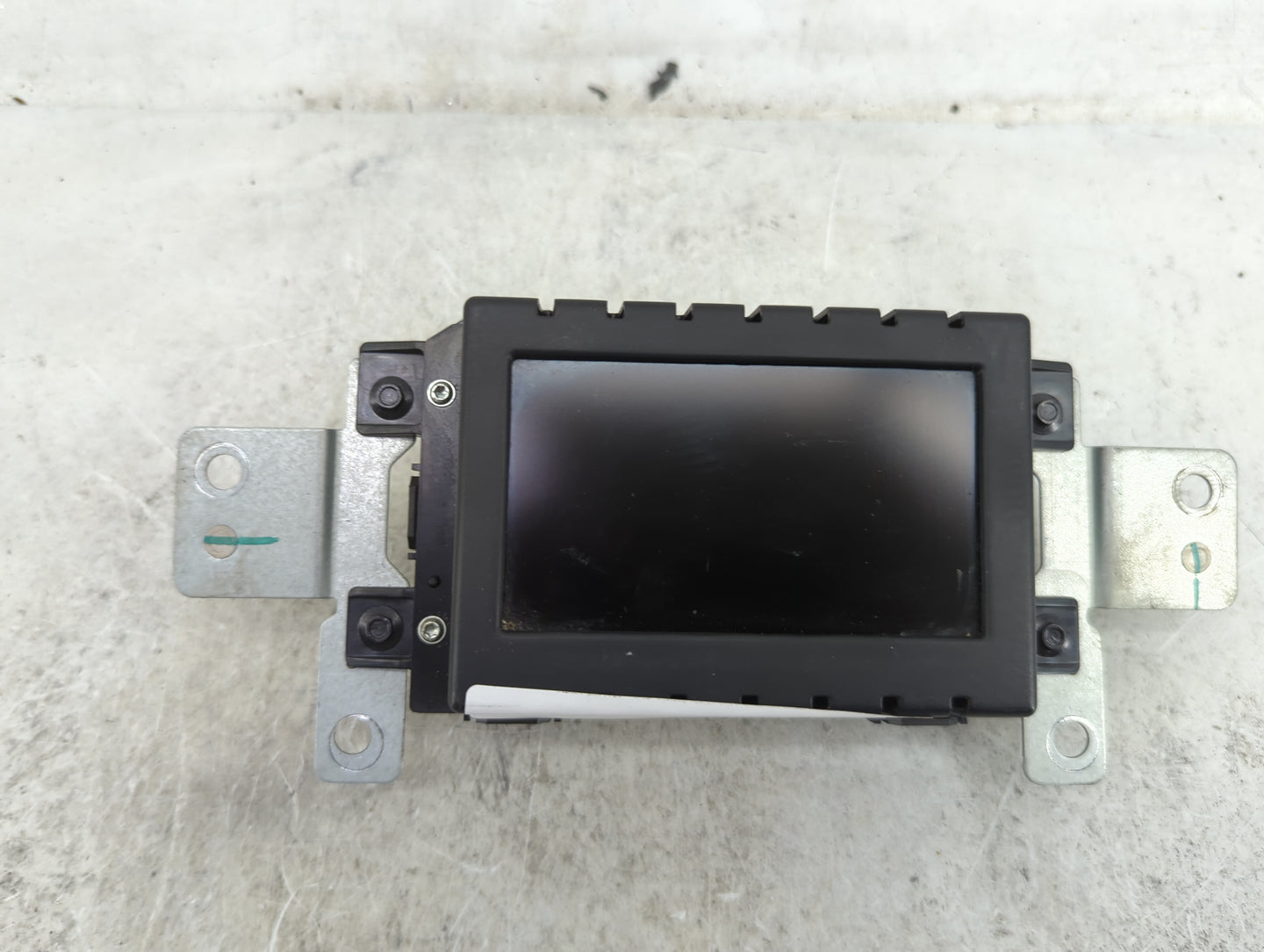2013-2014 Ford Explorer Information Display Screen 1487095 - Oemusedautoparts1.com