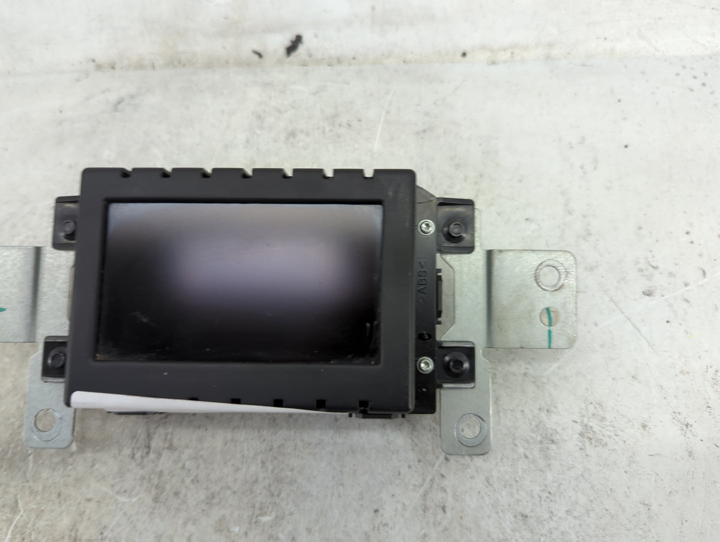 2013-2014 Ford Explorer Information Display Screen 1487095 - Oemusedautoparts1.com