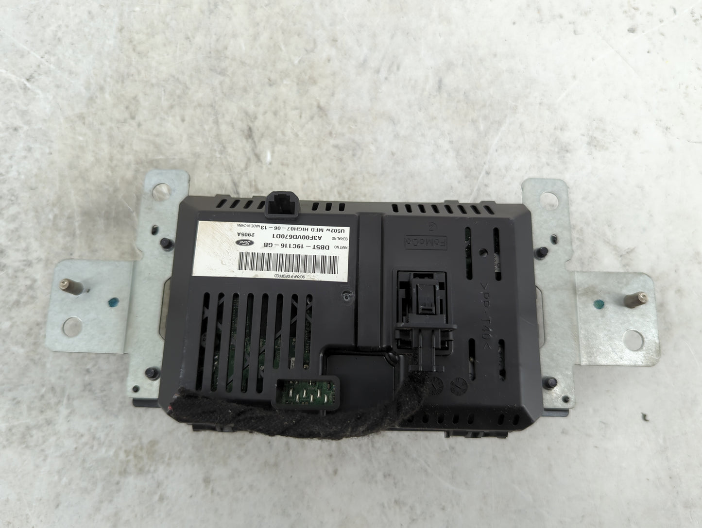 2013-2014 Ford Explorer Information Display Screen 1487095 - Oemusedautoparts1.com