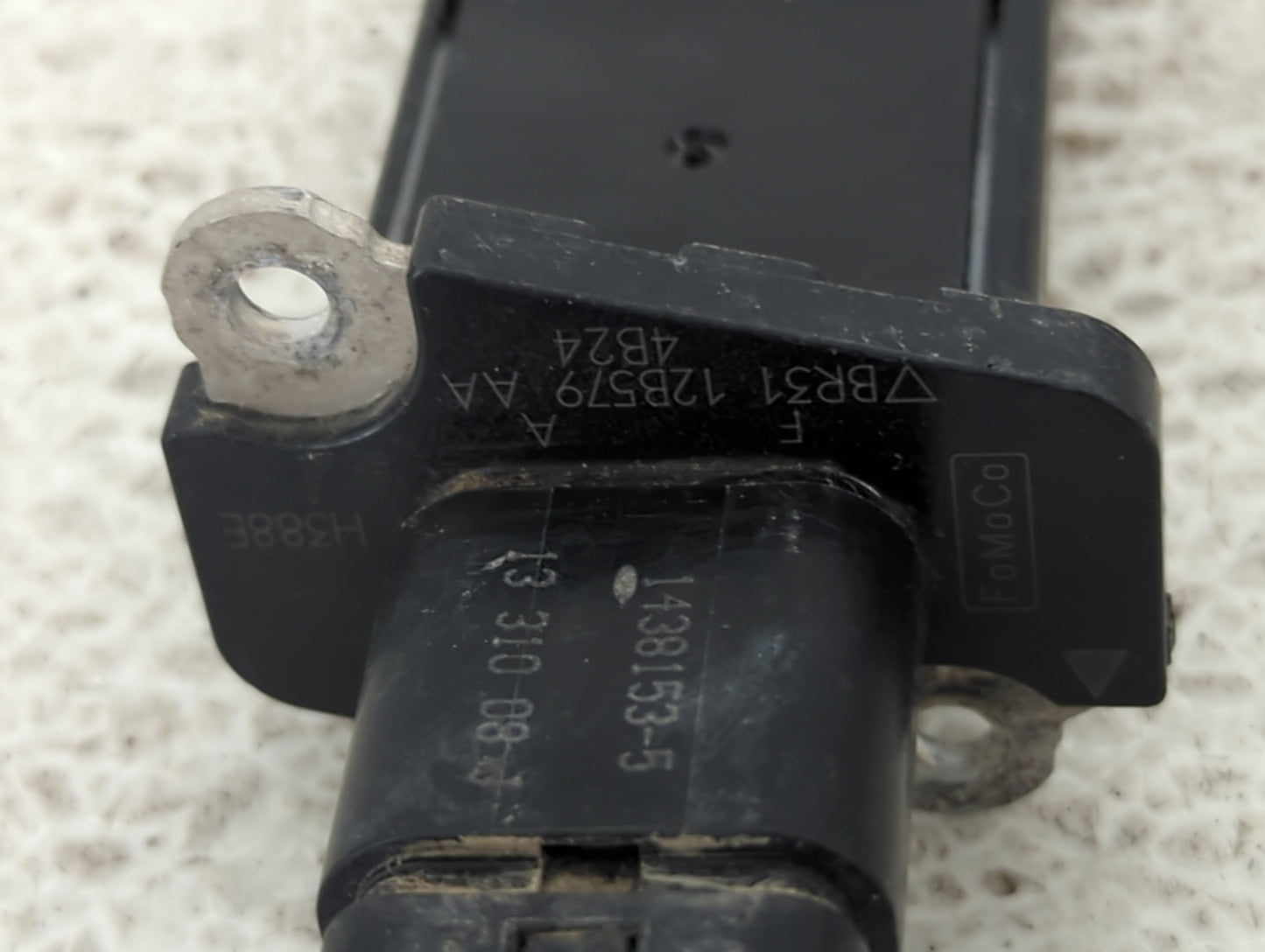 2013-2015 Ford Explorer Mass Air Flow Meter Maf 1487816 - Oemusedautoparts1.com