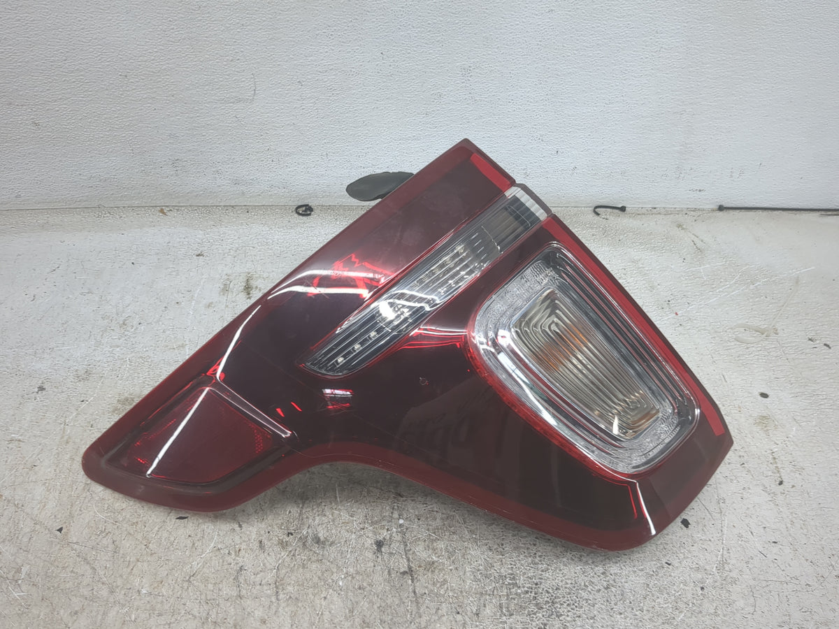 2014 Ford Explorer Tail Light Assembly Passenger Right OEM P/N:BB53-13B505-E Fits OEM Used Auto Parts - Oemusedautoparts1.co