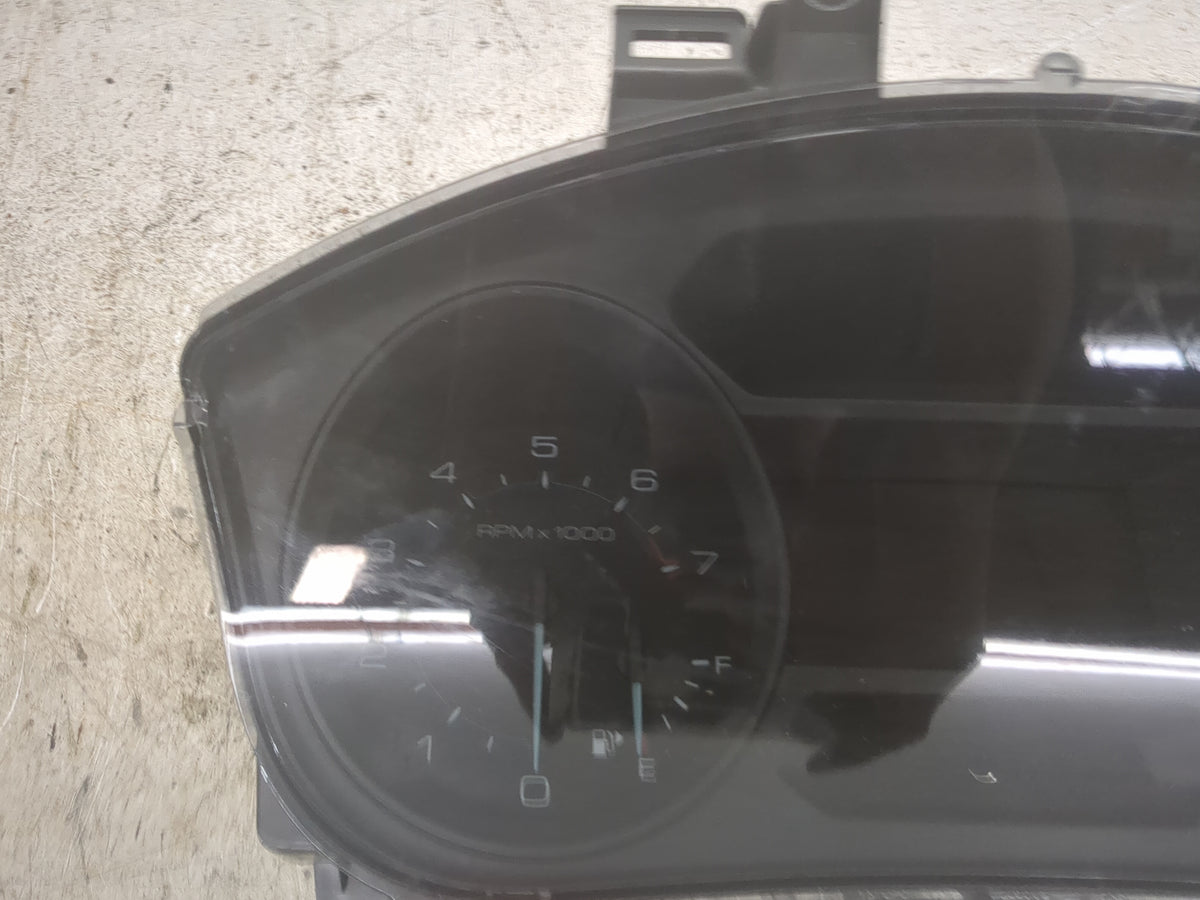 2014-2015 Ford Explorer Instrument Cluster Speedometer Gauges P/N:EB5T-10849-ED 2563897-4, 29262125 Miles: Fits Fits 2014 20