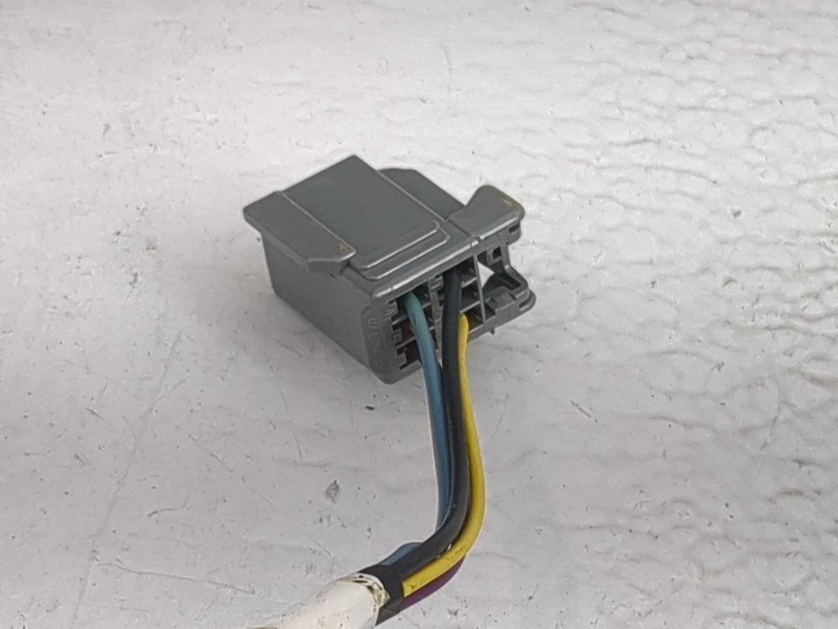 2014 Ford Explorer Tail Light Assembly Passenger Right OEM Fits OEM Used Auto Parts - Oemusedautoparts1.com