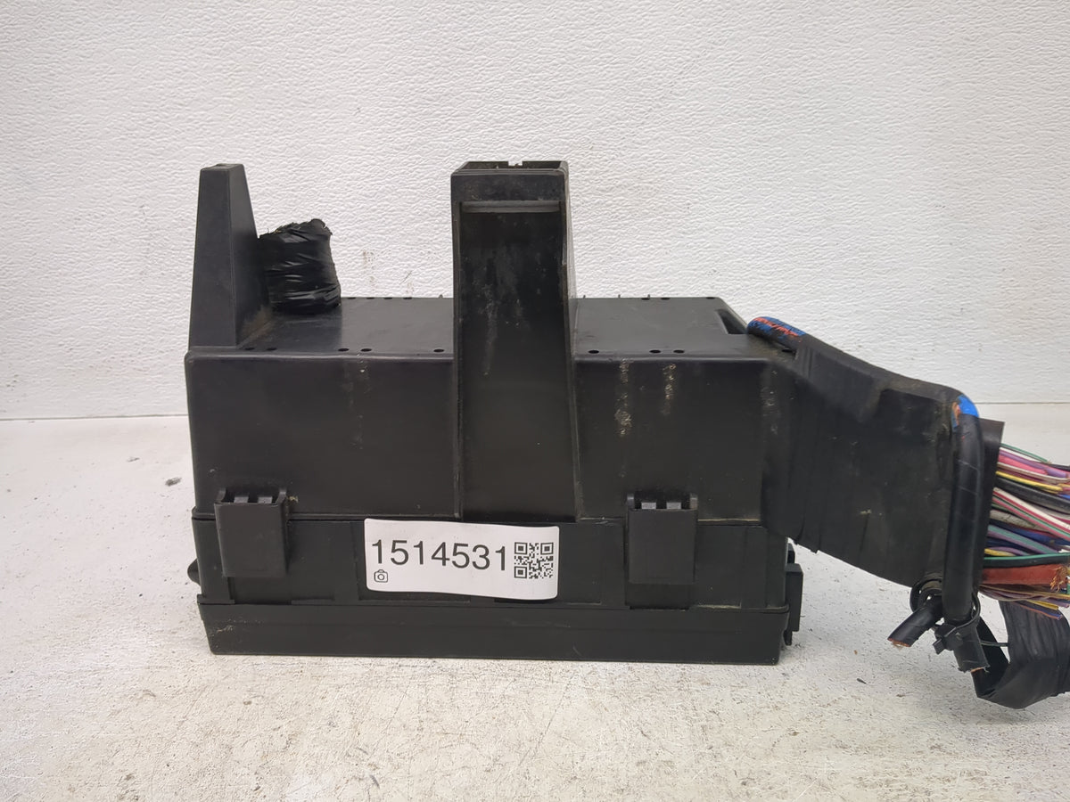 2014-2015 Ford Explorer Fusebox Fuse Box Panel Relay Module Fits Fits 2014 2015 OEM Used Auto Parts - Oemusedautoparts1.com