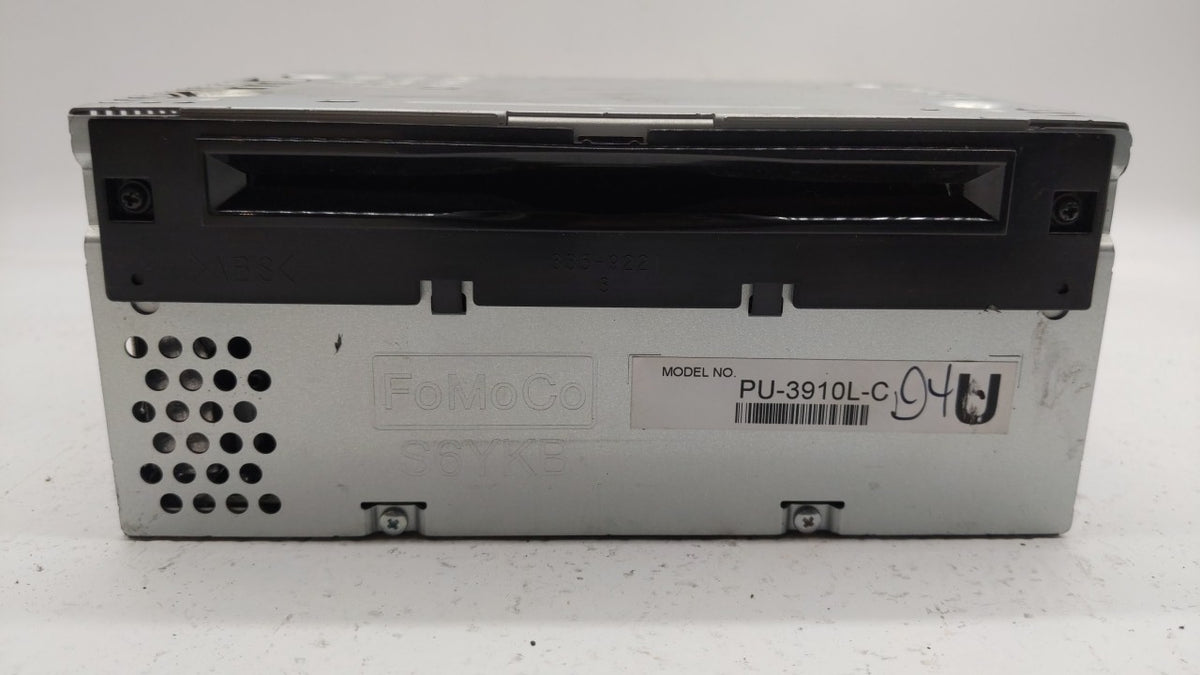 2014-2014 Ford Explorer Am Fm Cd Player Radio Receiver 195855 - Oemusedautoparts1.com