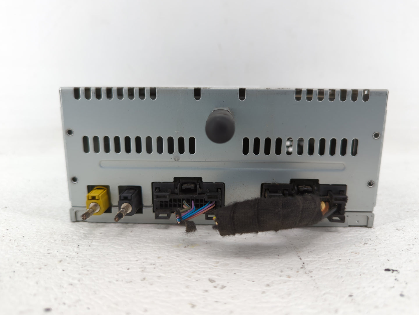 2014 Ford Explorer Radio AM FM Cd Player Receiver Replacement P/N:EB5T-19C107-EC EB5T-19C107-EB, EB5T-19C107-EA Fits OEM Use