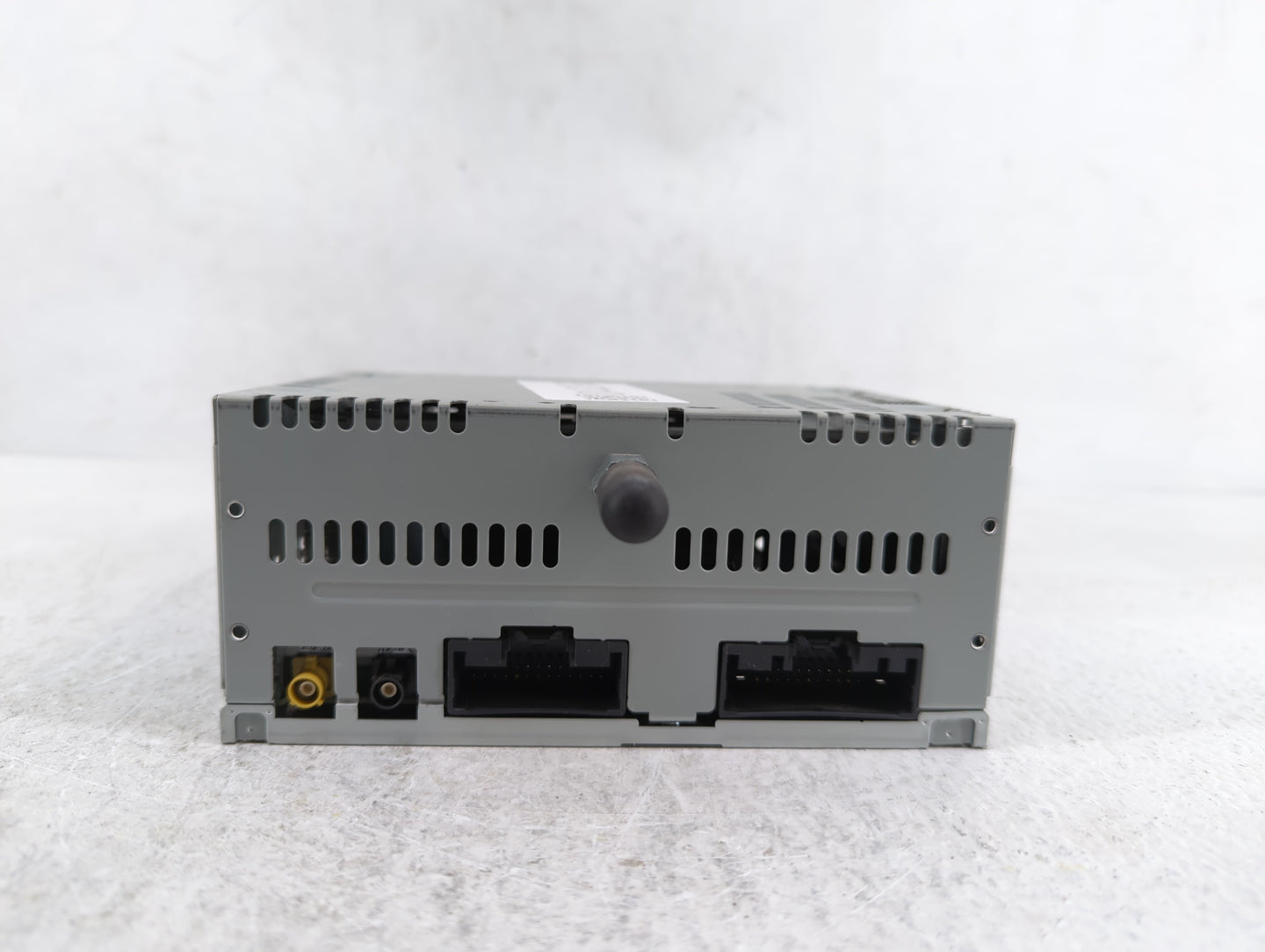 2014-2014 Ford Explorer Am Fm Cd Player Radio Receiver - Oemusedautoparts1.com