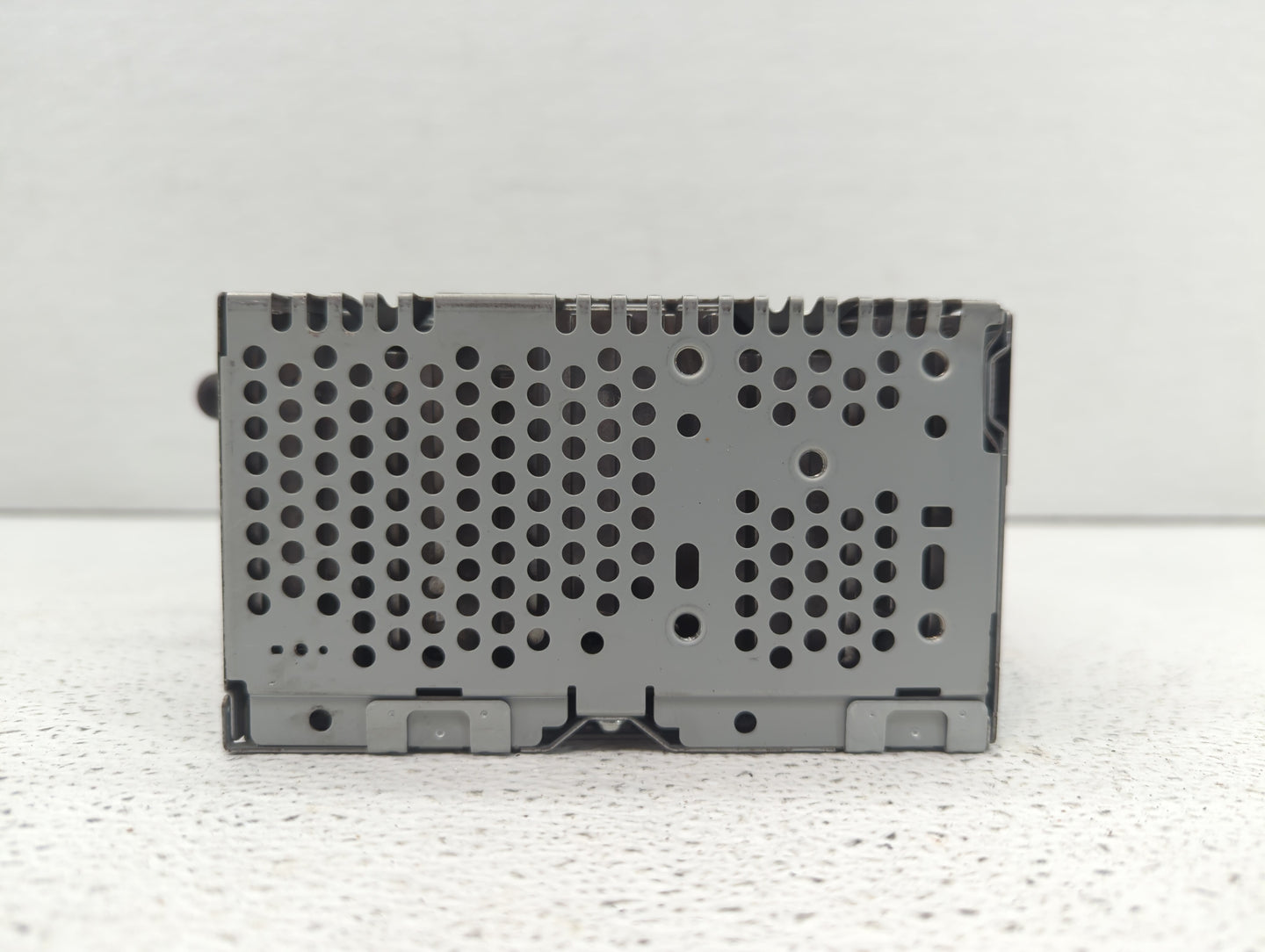 2014-2014 Ford Explorer Am Fm Cd Player Radio Receiver - Oemusedautoparts1.com